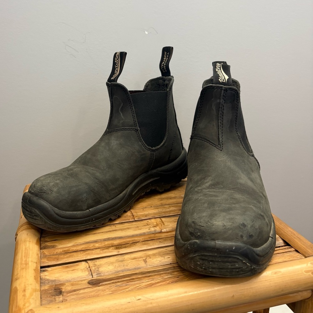 Blundstone Men's Black Steel Toe Work Boots - Picture 11 of 15